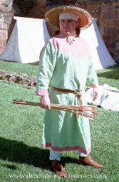 Norman archer in linen tunic
